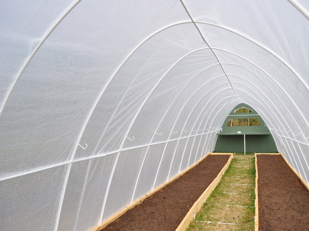 Modular Rebar GreenHouse - poly cover installation
